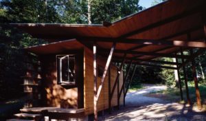 Moore HoneyHouse, Cashiers, North Carolina (1998)